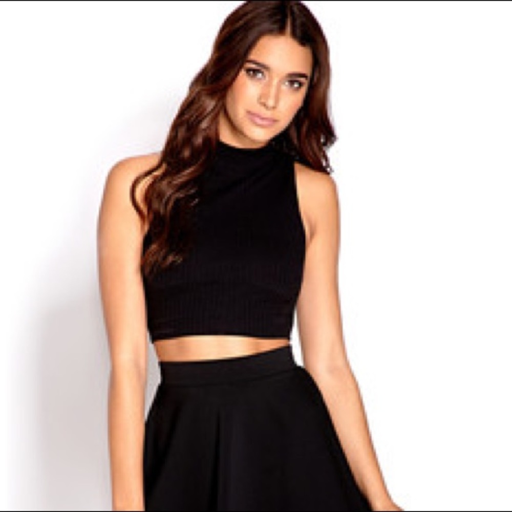 Forever 21 stretch ribbed mock neck crop top